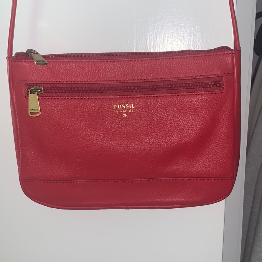 Red Leather Fossil Crossbody Purse